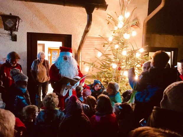 Am 06. Dezember kommt der Nikolaus in den Park